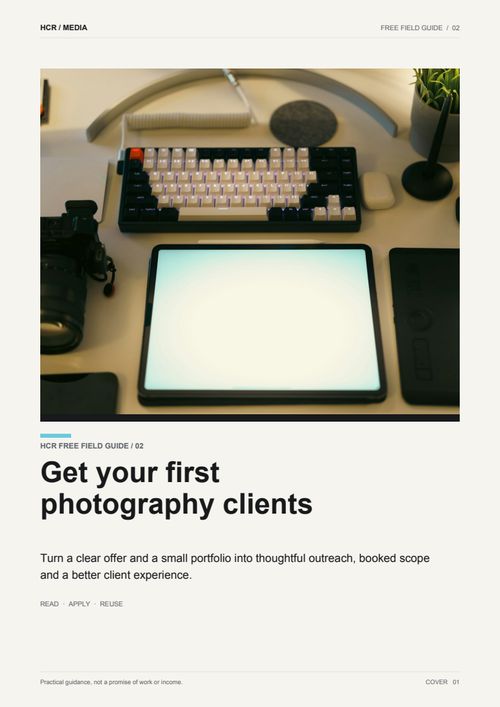 Free guide cover for first photography clients